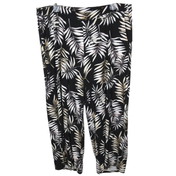 J. Jill Pants & Jumpsuits J Jill Wearever Collection Full Leg Cropped Palm Leaves Pants Size